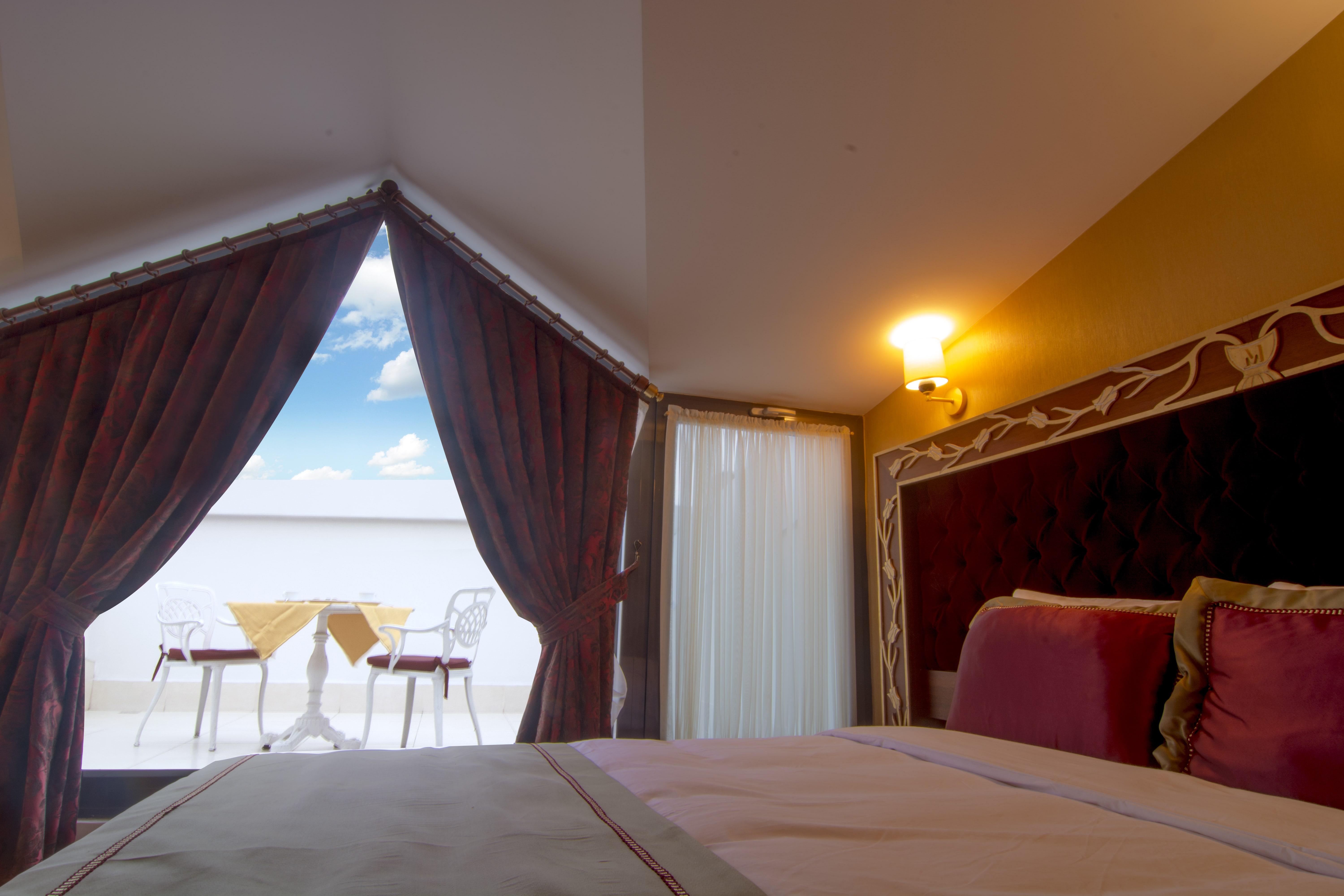 Mb Deluxe Hotel Istanbul Luaran gambar